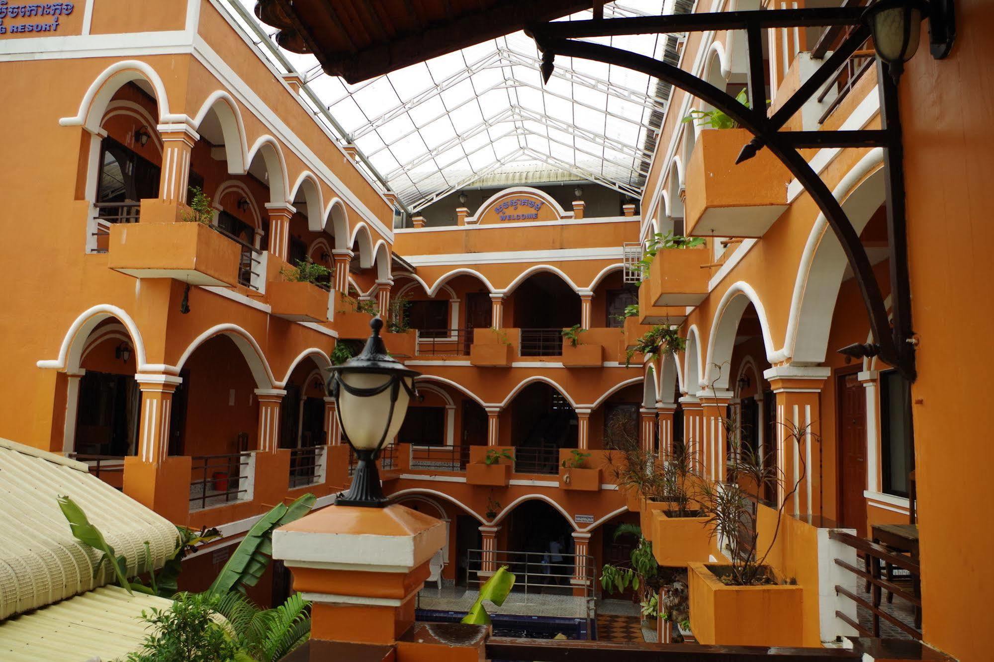 Apex Koh Kong Hotel Bagian luar foto