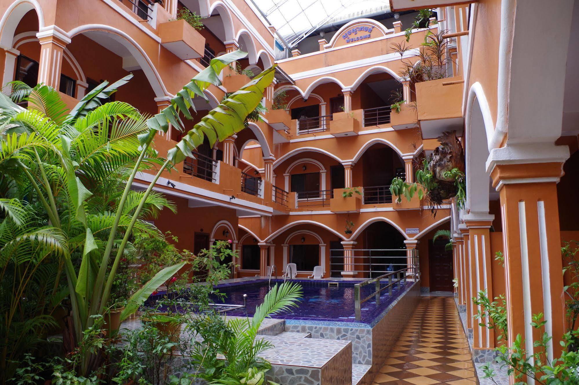 Apex Koh Kong Hotel Bagian luar foto